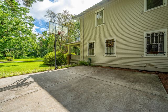 401 Johnston Street, Saint George, SC 29477
