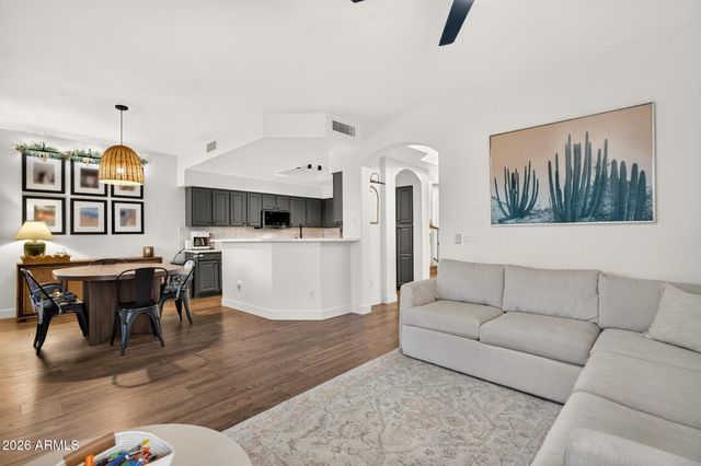 3545 W WHISPERING WIND Drive, Glendale, AZ 85310