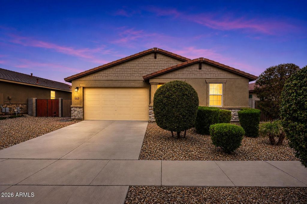 18820 W SHANGRI LA Road, Surprise, AZ 85388 — exterior