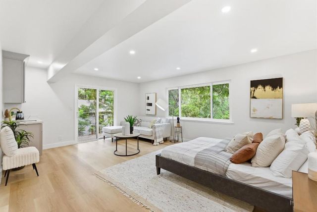731 Crystal Springs Road, San Mateo, CA 94402