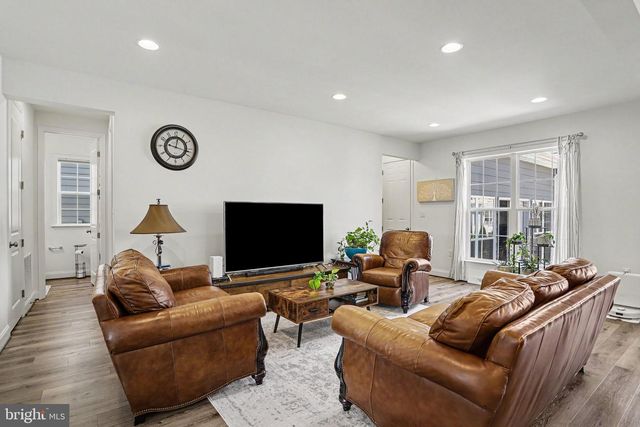 206 ANNIKA WAY, Mechanicsburg, PA 17050