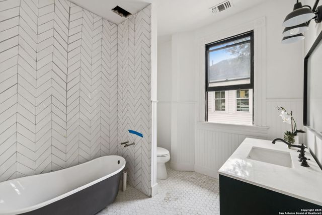 414 mission, San Antonio, TX 78210