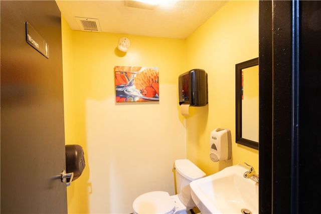 25 Pawtucket Avenue, Pawtucket, RI 02860