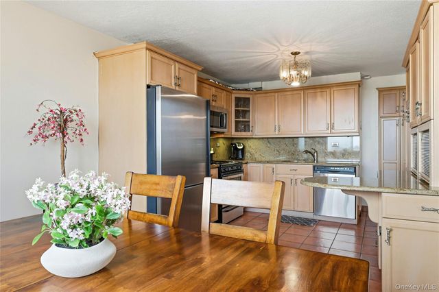2 Bay Club Drive 11A, Bayside, NY 11360
