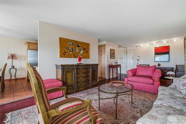 2 Bay Club Drive 11A, Bayside, NY 11360