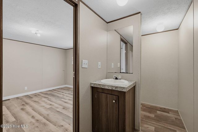 1426 Cherrytree Road NE, Winnabow, NC 28479