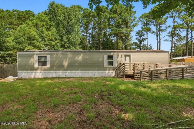 1426 Cherrytree Road NE, Winnabow, NC 28479