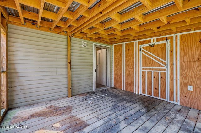 1426 Cherrytree Road NE, Winnabow, NC 28479