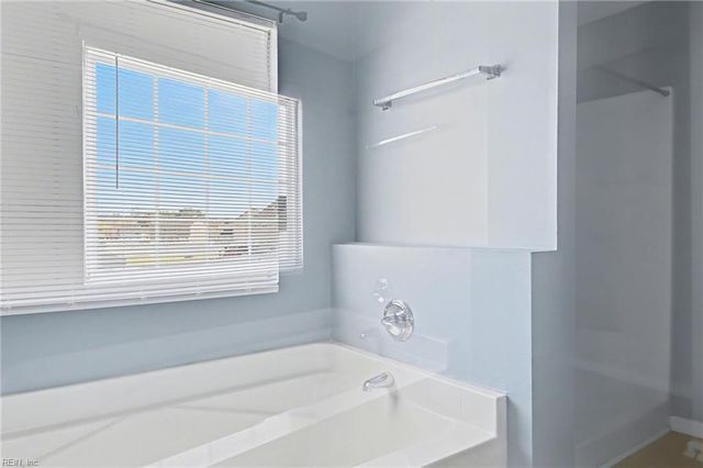 2001 Smalleys Dam CIR, Suffolk, VA 23434