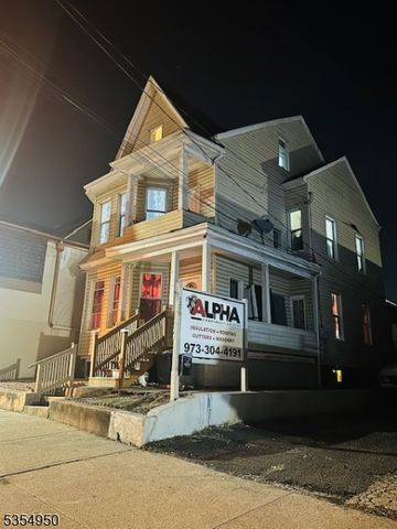 158 Haledon Ave, Prospect Park Boro, NJ 07508