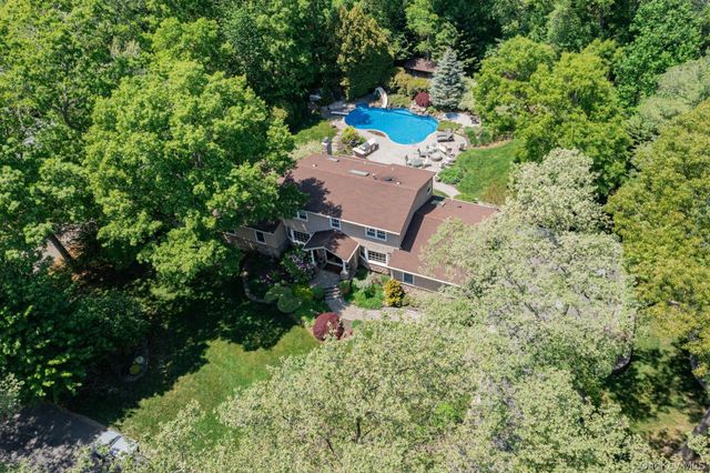 1 Sarah Drive, Dix Hills, NY 11746