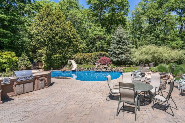 1 Sarah Drive, Dix Hills, NY 11746