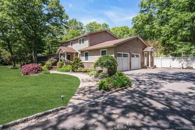 1 Sarah Drive, Dix Hills, NY 11746