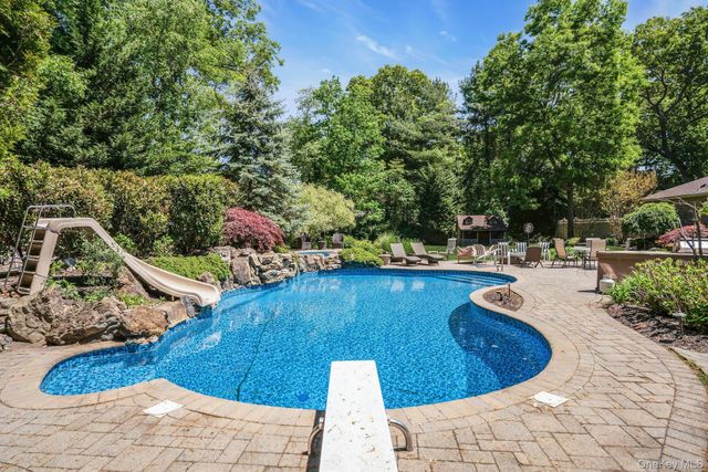 1 Sarah Drive, Dix Hills, NY 11746