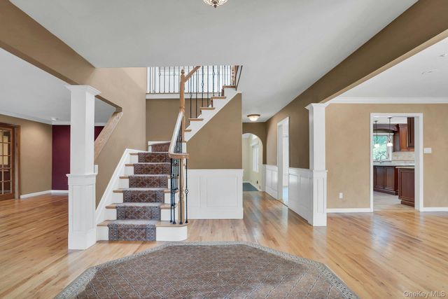 1 Sarah Drive, Dix Hills, NY 11746