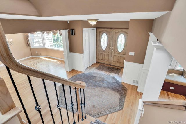 1 Sarah Drive, Dix Hills, NY 11746