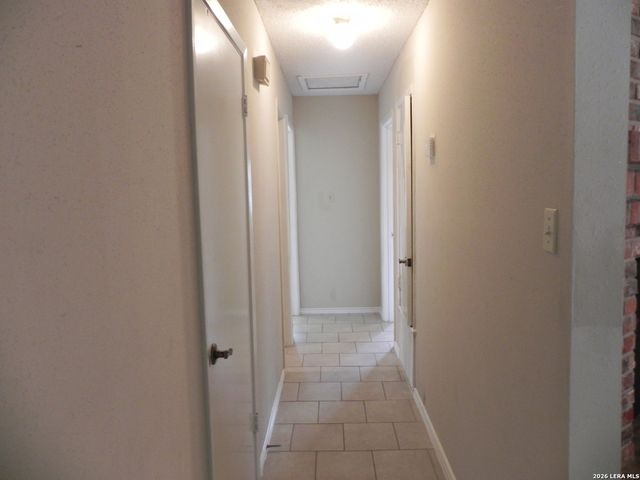 4727 HIDDEN CRK, San Antonio, TX 78238