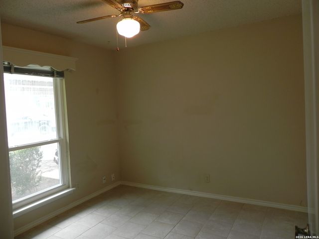 4727 HIDDEN CRK, San Antonio, TX 78238