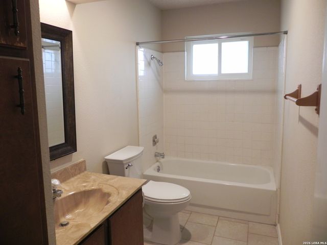 4727 HIDDEN CRK, San Antonio, TX 78238