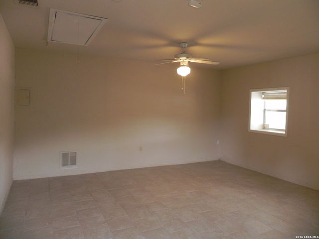 4727 HIDDEN CRK, San Antonio, TX 78238
