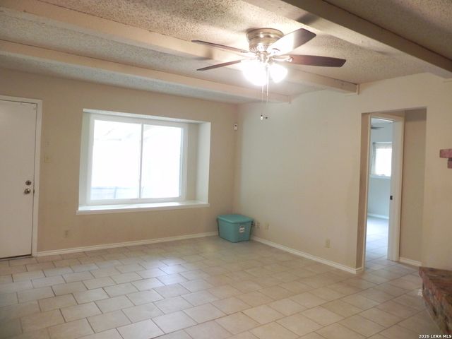 4727 HIDDEN CRK, San Antonio, TX 78238