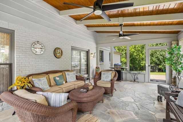 2039 Sunny Side Dr, Brentwood, TN 37027