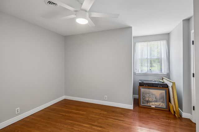 2039 Sunny Side Dr, Brentwood, TN 37027