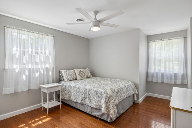 2039 Sunny Side Dr, Brentwood, TN 37027