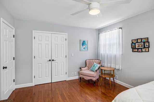 2039 Sunny Side Dr, Brentwood, TN 37027