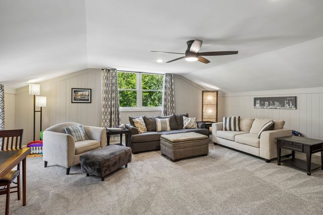 2039 Sunny Side Dr, Brentwood, TN 37027