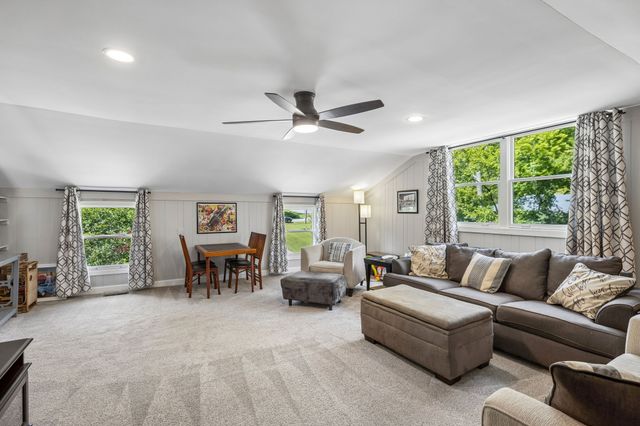 2039 Sunny Side Dr, Brentwood, TN 37027