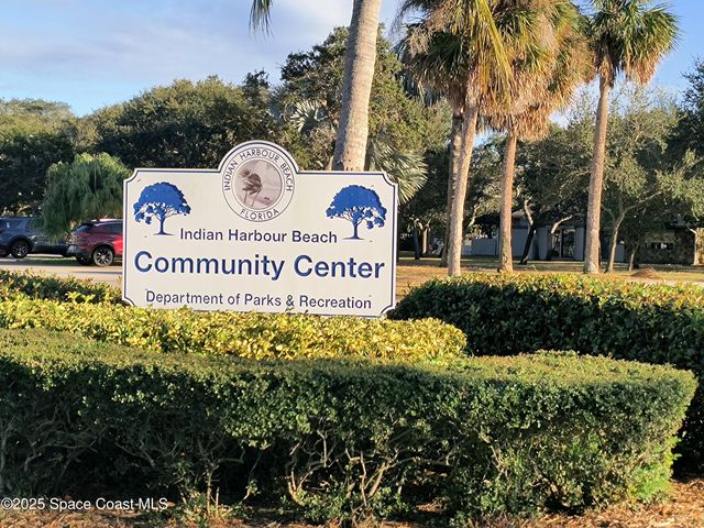 4 Colonial Way, Indian Harbour Beach, FL 32937