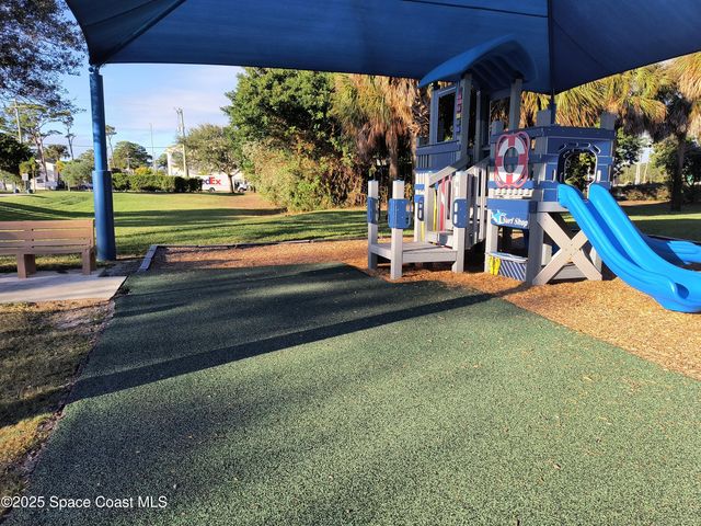 4 Colonial Way, Indian Harbour Beach, FL 32937