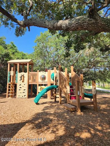 4 Colonial Way, Indian Harbour Beach, FL 32937