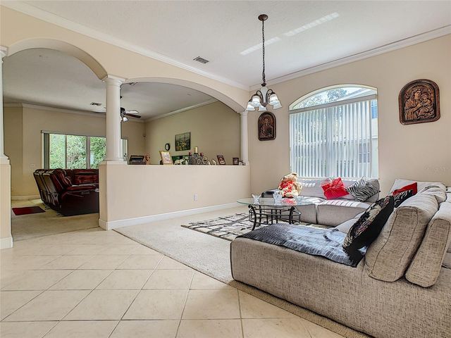 4360 BENDING BRANCH LN, Oviedo, FL 32766