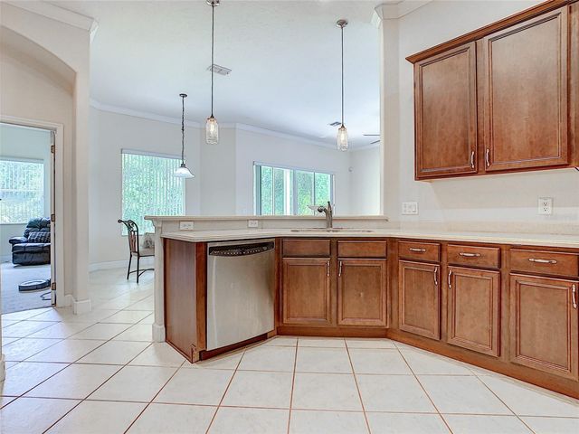 4360 BENDING BRANCH LN, Oviedo, FL 32766