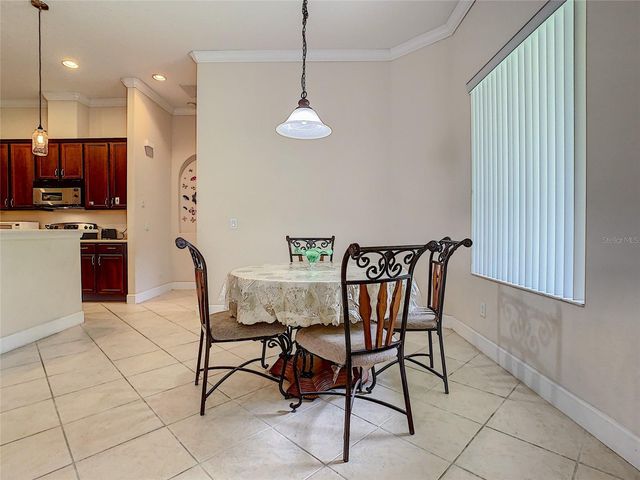 4360 BENDING BRANCH LN, Oviedo, FL 32766
