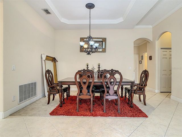 4360 BENDING BRANCH LN, Oviedo, FL 32766