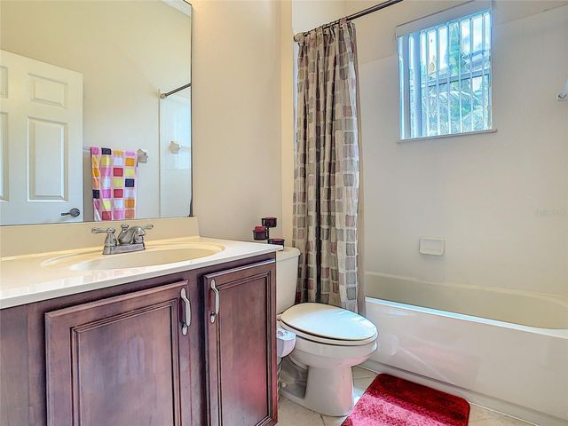 4360 BENDING BRANCH LN, Oviedo, FL 32766