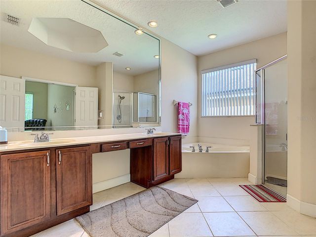 4360 BENDING BRANCH LN, Oviedo, FL 32766