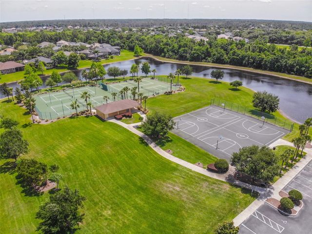 4360 BENDING BRANCH LN, Oviedo, FL 32766