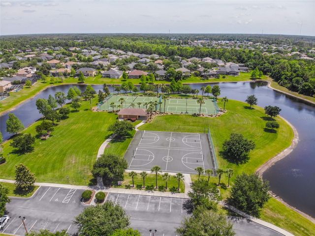 4360 BENDING BRANCH LN, Oviedo, FL 32766