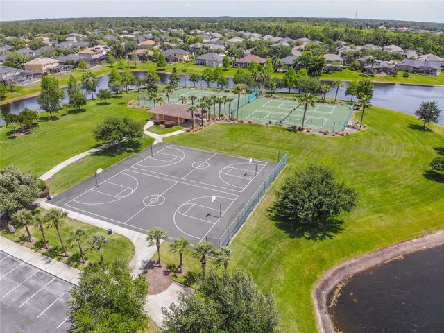 4360 BENDING BRANCH LN, Oviedo, FL 32766