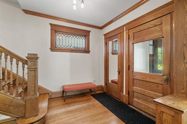 1028 Ashland Avenue, Saint Paul, MN 55104