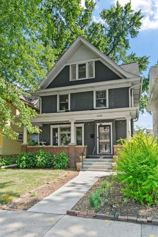 1028 Ashland Avenue, Saint Paul, MN 55104