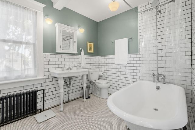 1028 Ashland Avenue, Saint Paul, MN 55104