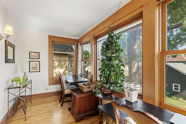 1028 Ashland Avenue, Saint Paul, MN 55104