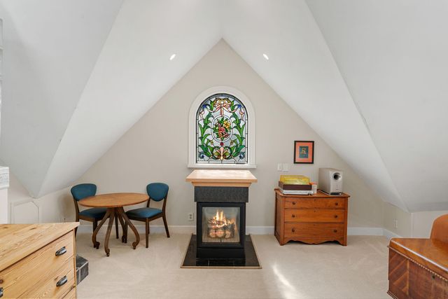 1028 Ashland Avenue, Saint Paul, MN 55104