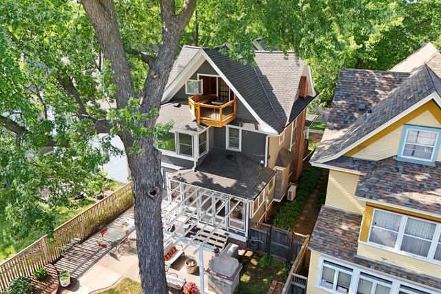 1028 Ashland Avenue, Saint Paul, MN 55104