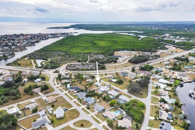 119 SUNNYSIDE STREET NW, Port Charlotte, FL 33952